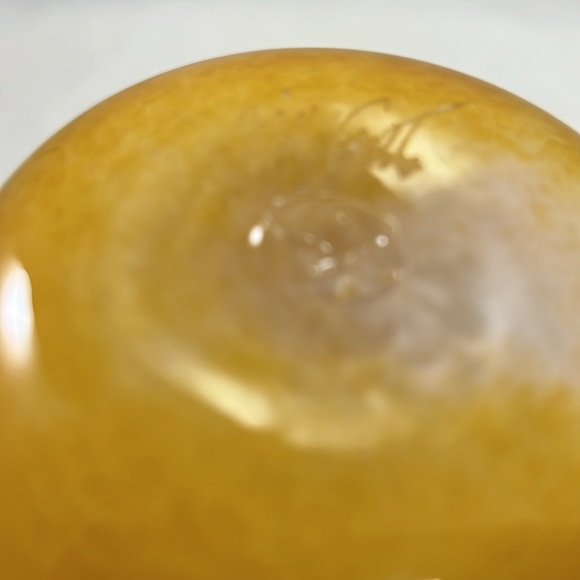 Artisan made decorative pear - Picture 5 of 5